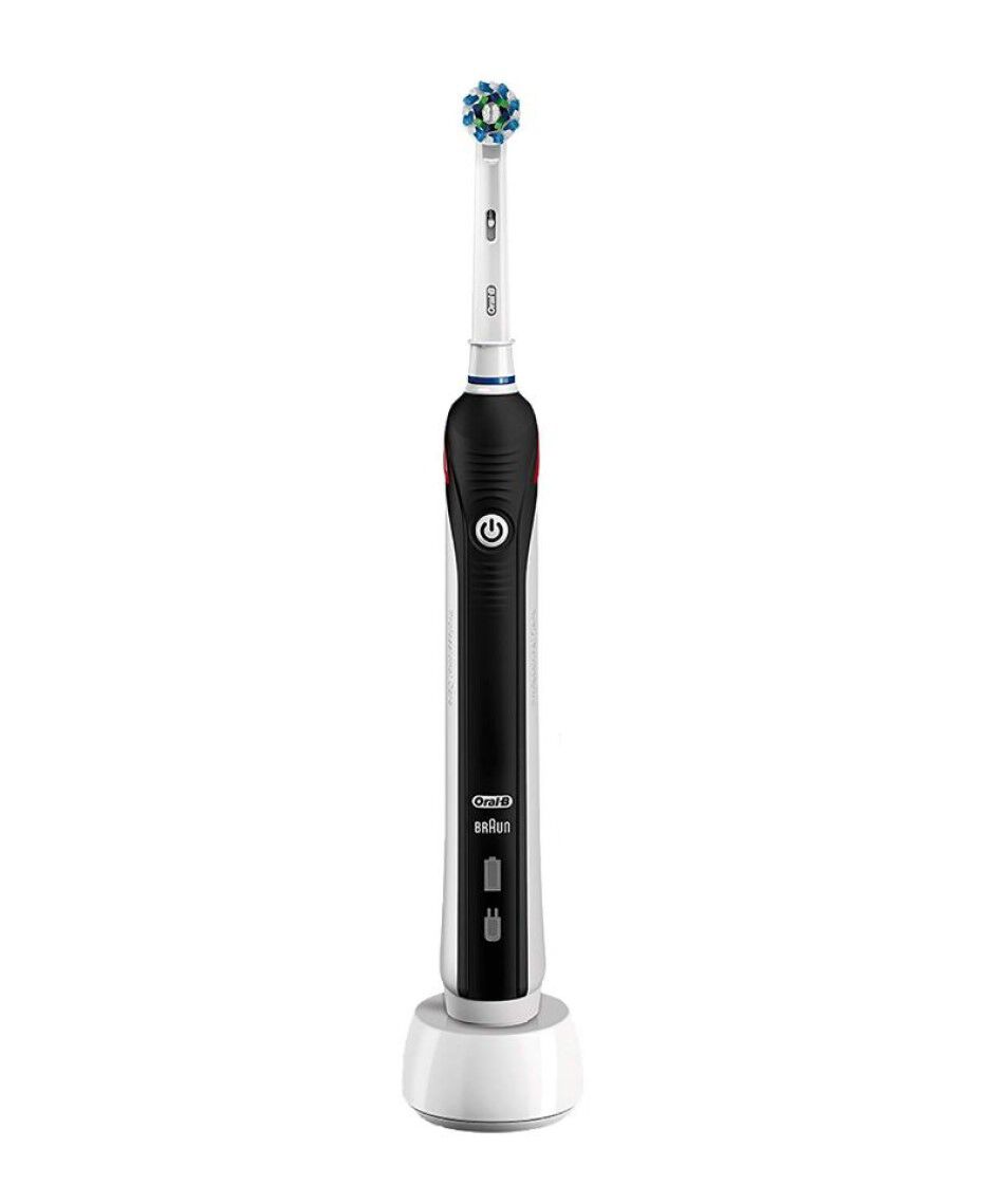 Oral-B | Pro 2 2000 Electric Toothbrush - Black with Travel Case